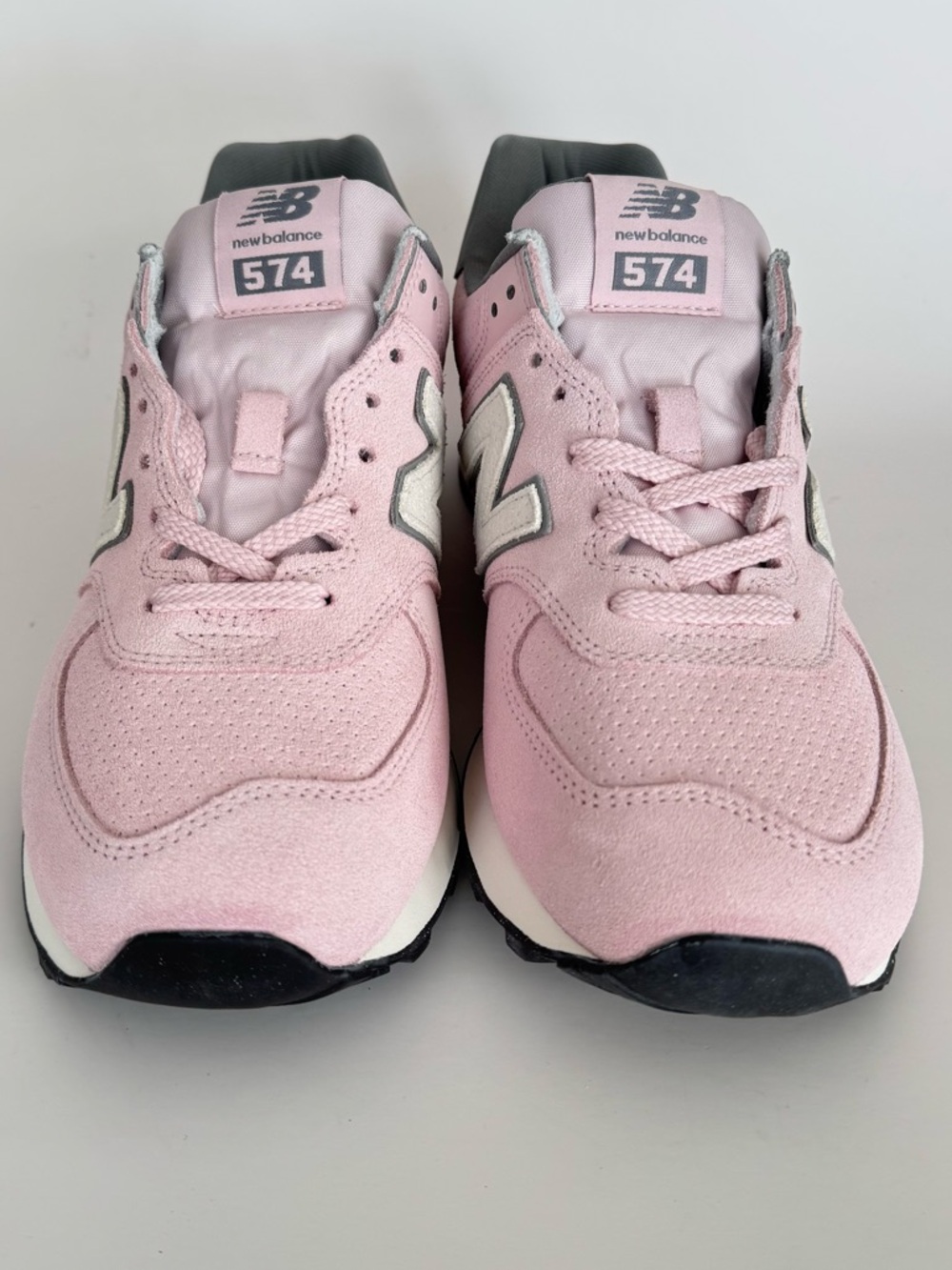 New Balance Women's Sneakers WL574TNP Size 9.5 - Like New - Picture 2 of 8